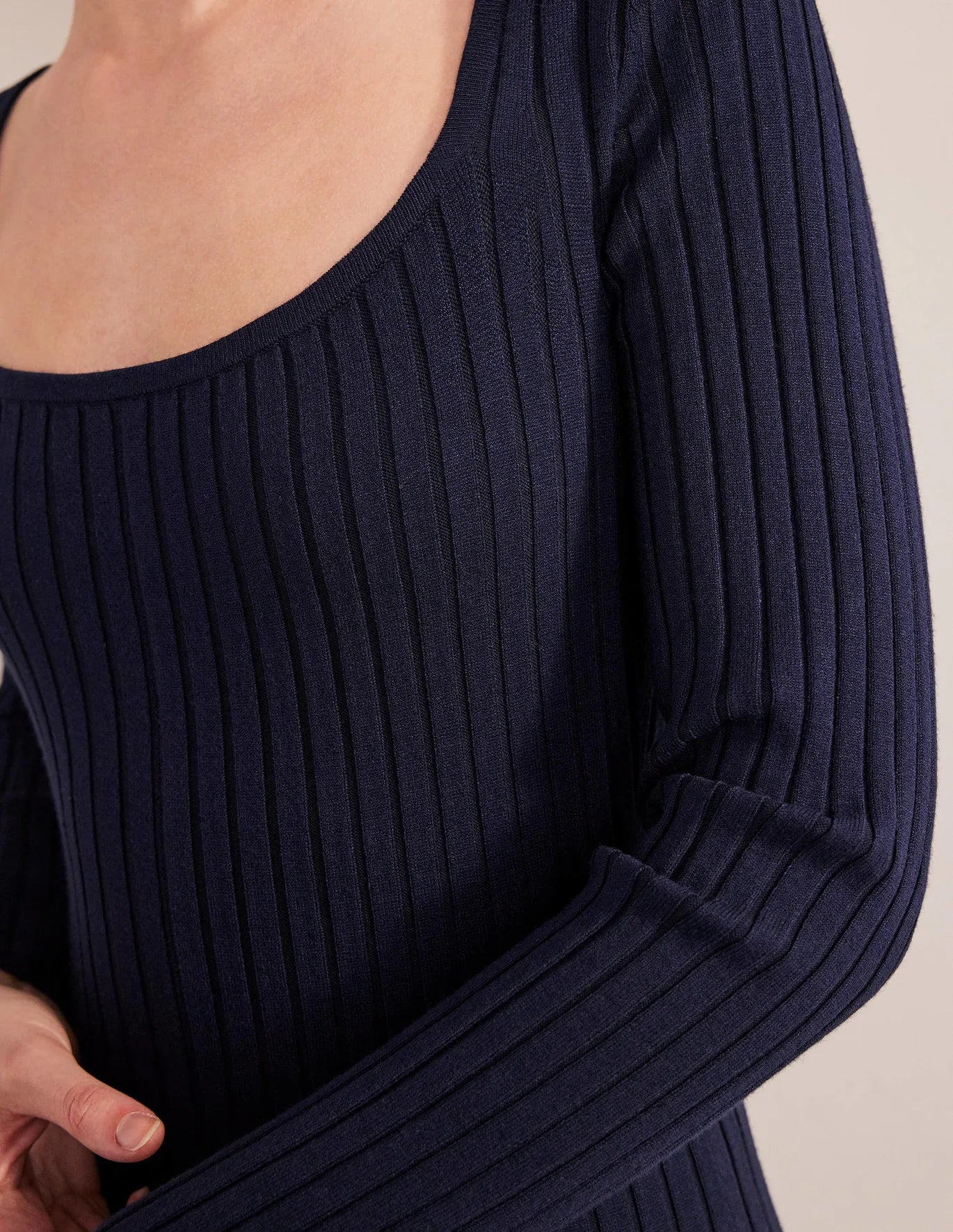 Scoop Neck Knitted Midi Dress