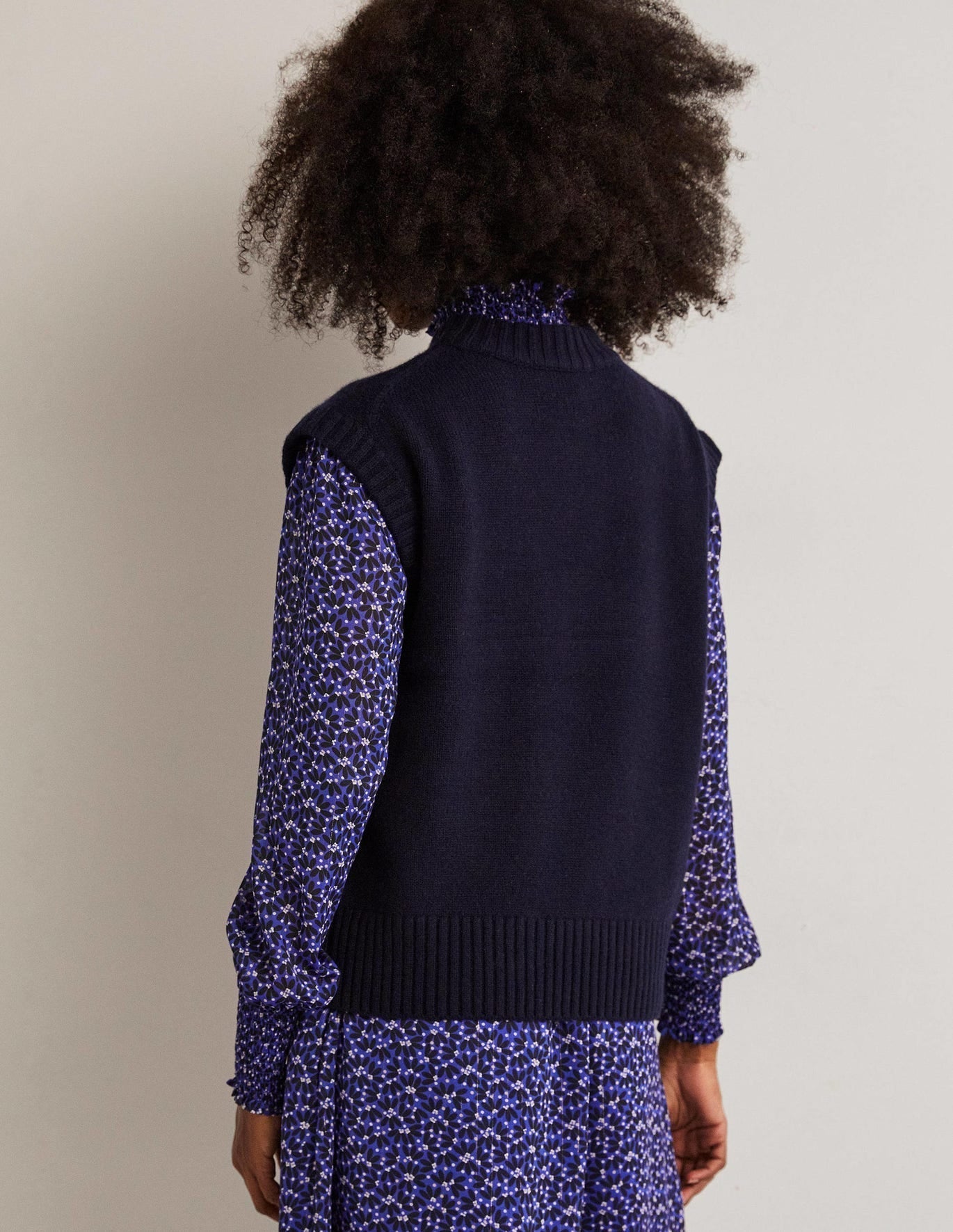 chunky-cashmere-crew-tank