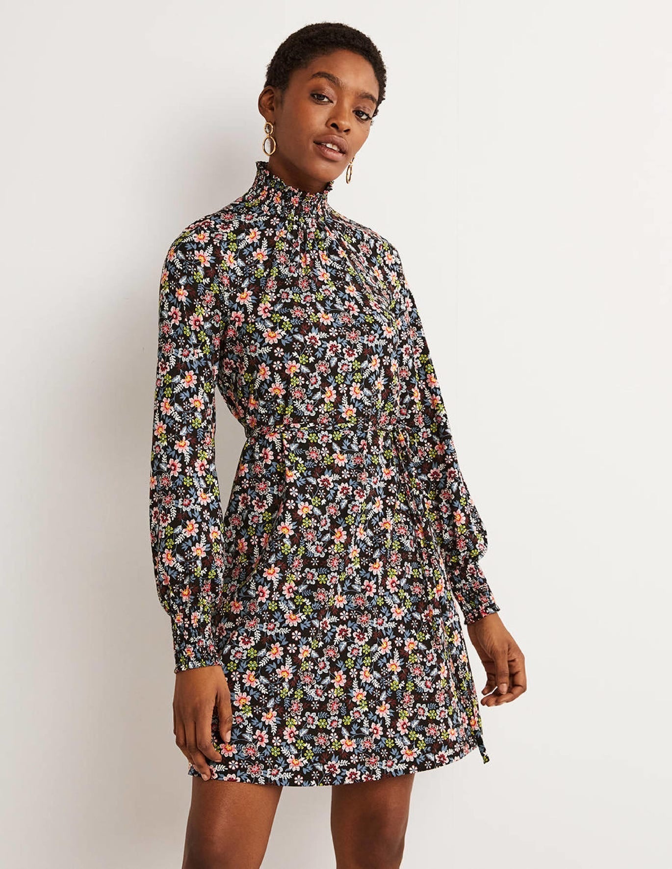black-floral-high-neck-shift-dress